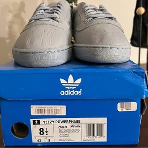 Yeezy adidas Powerphase brand new grey size 8.5 mens/10 womens authentic RARE